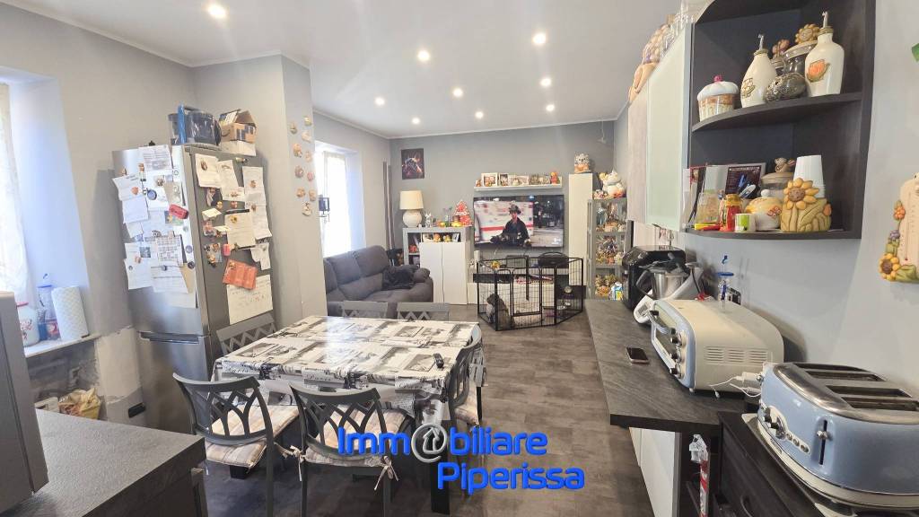 appartamento in vendita a Genova in zona DiNegro