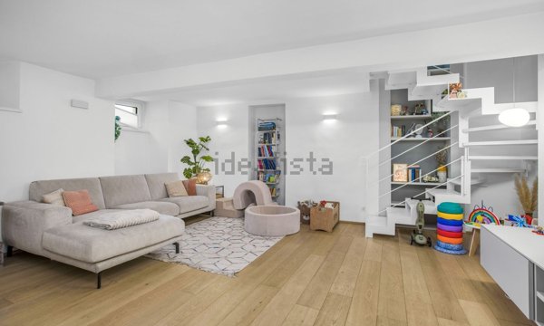 appartamento in vendita a Genova in zona Marassi