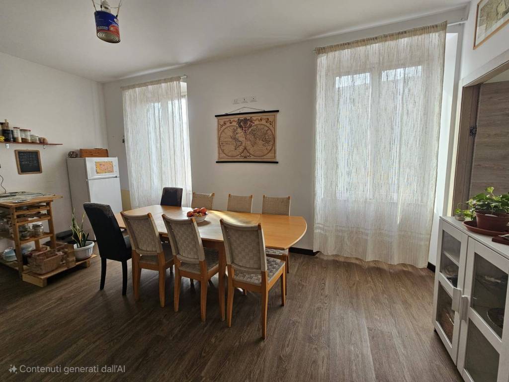 appartamento in vendita a Genova in zona Sestri Ponente