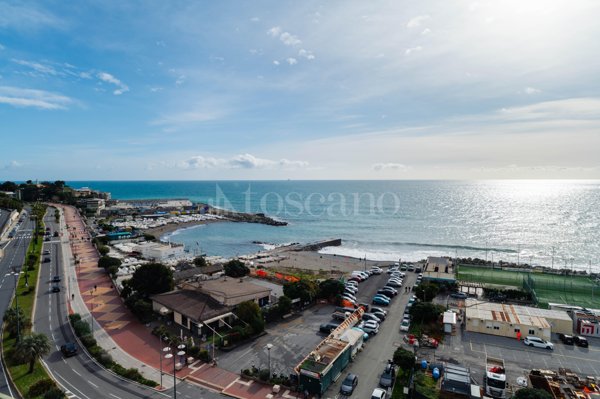 appartamento in vendita a Genova