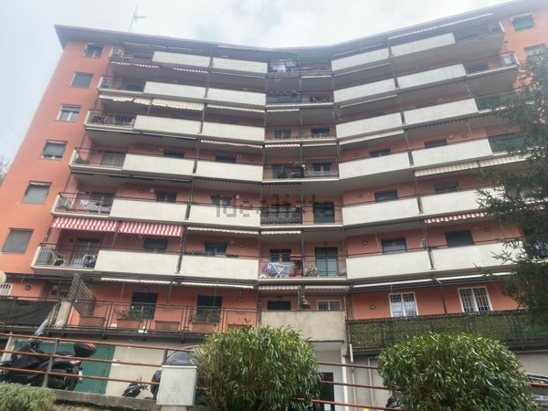 appartamento in vendita a Genova in zona Struppa