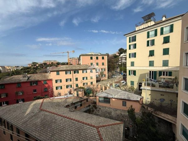appartamento in vendita a Genova in zona Castelletto