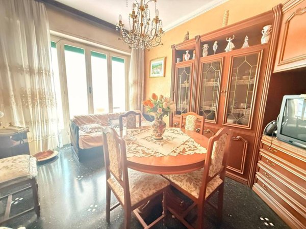 appartamento in vendita a Genova in zona Pegli