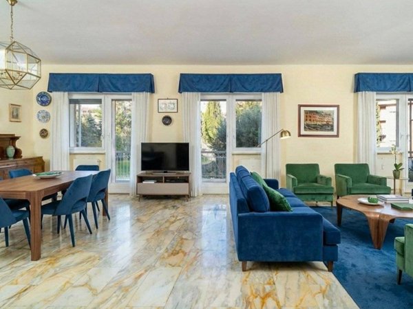 appartamento in vendita a Genova in zona Albaro