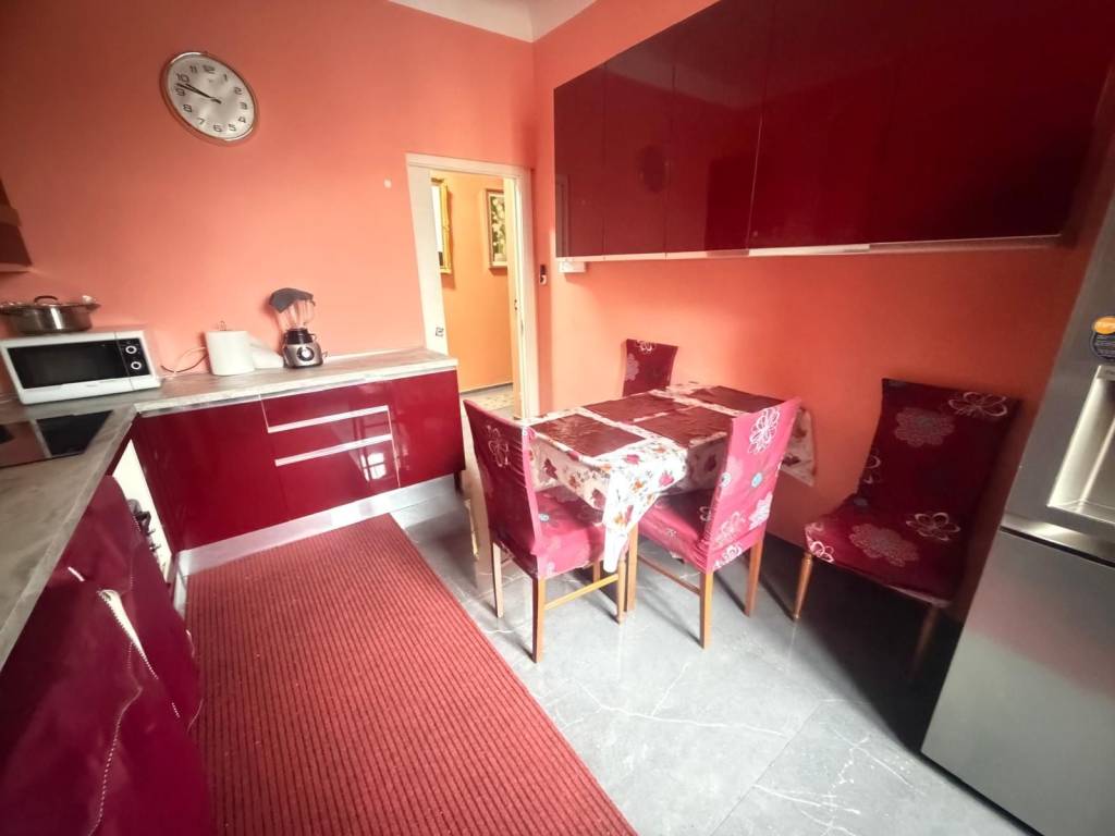 appartamento in vendita a Genova in zona Pegli