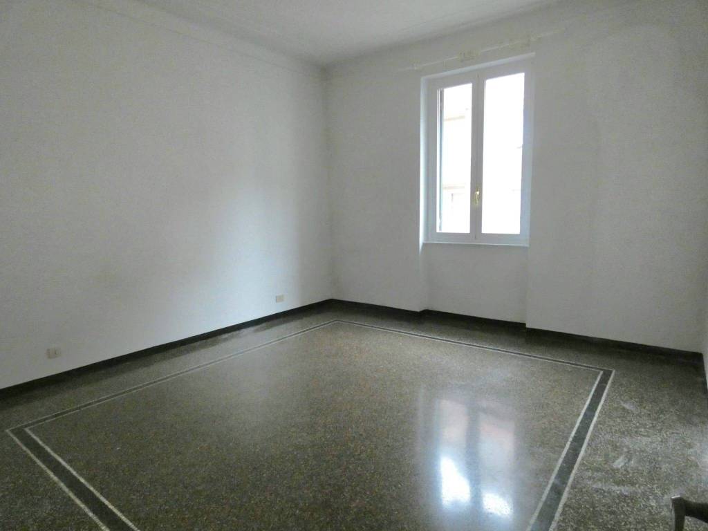 appartamento in vendita a Genova in zona Marassi
