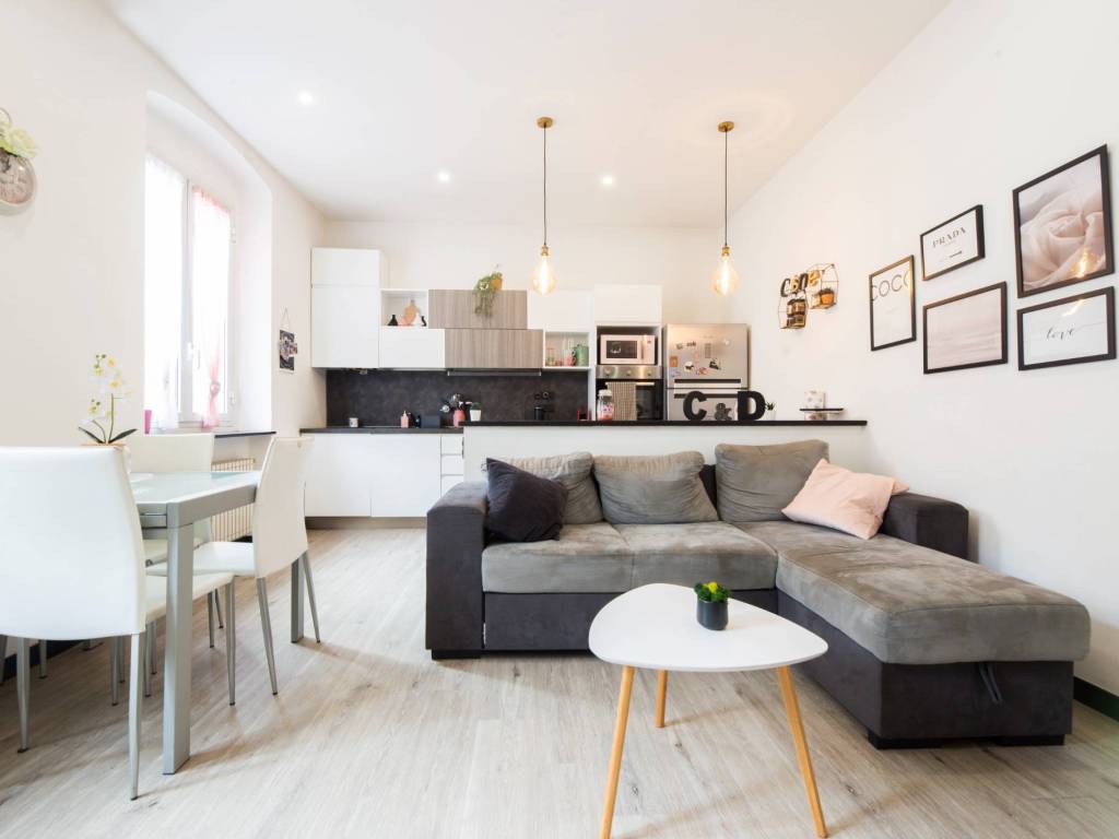 appartamento in vendita a Genova in zona Quezzi