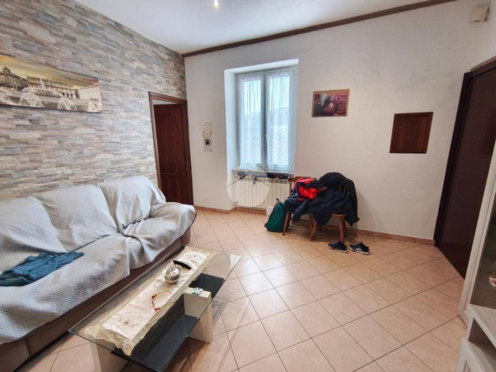 appartamento in vendita a Genova in zona Certosa