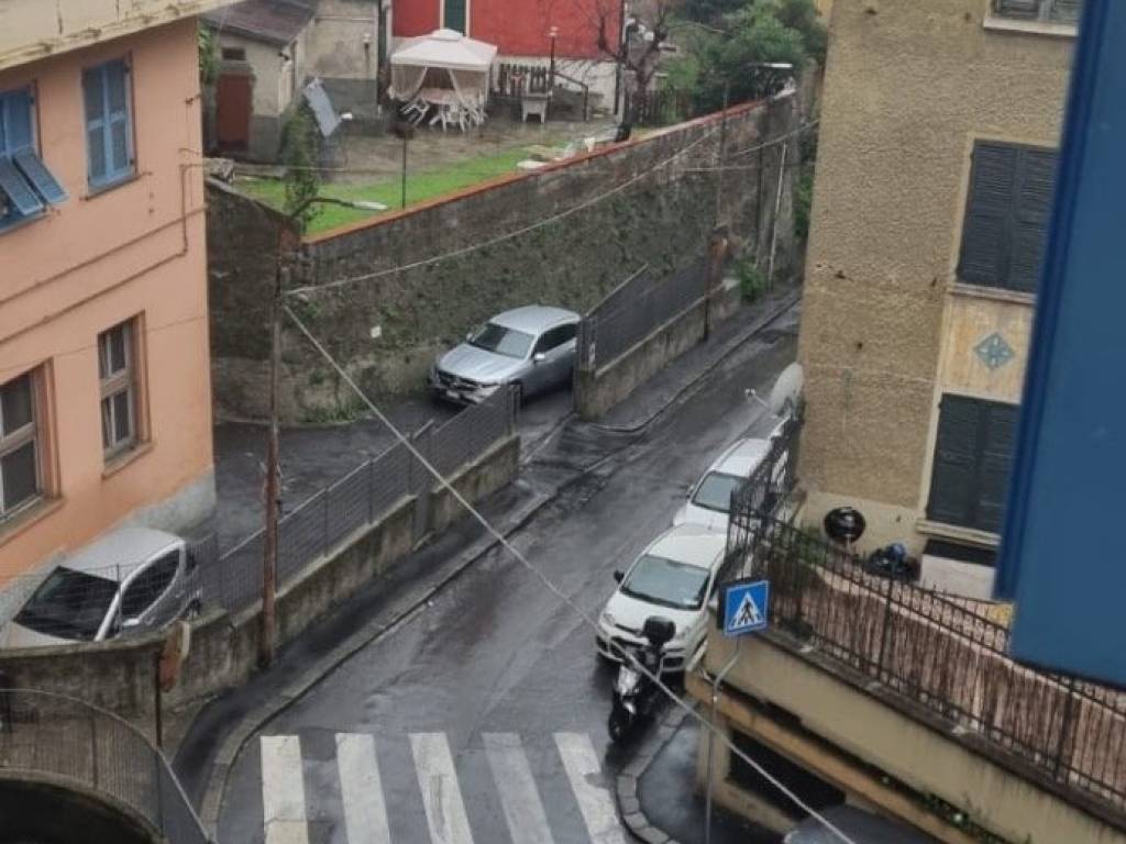 appartamento in vendita a Genova in zona Bolzaneto
