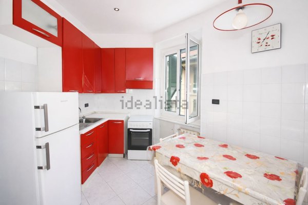 appartamento in vendita a Genova in zona Sestri Ponente