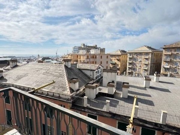 appartamento in vendita a Genova in zona Sestri Ponente