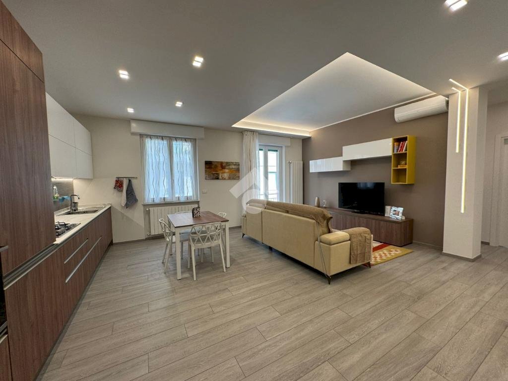 appartamento in vendita a Genova in zona Sestri Ponente