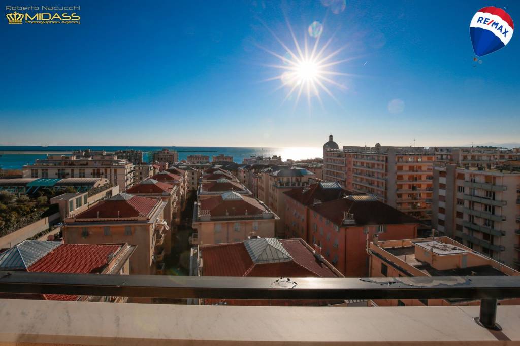appartamento in vendita a Genova in zona Pegli