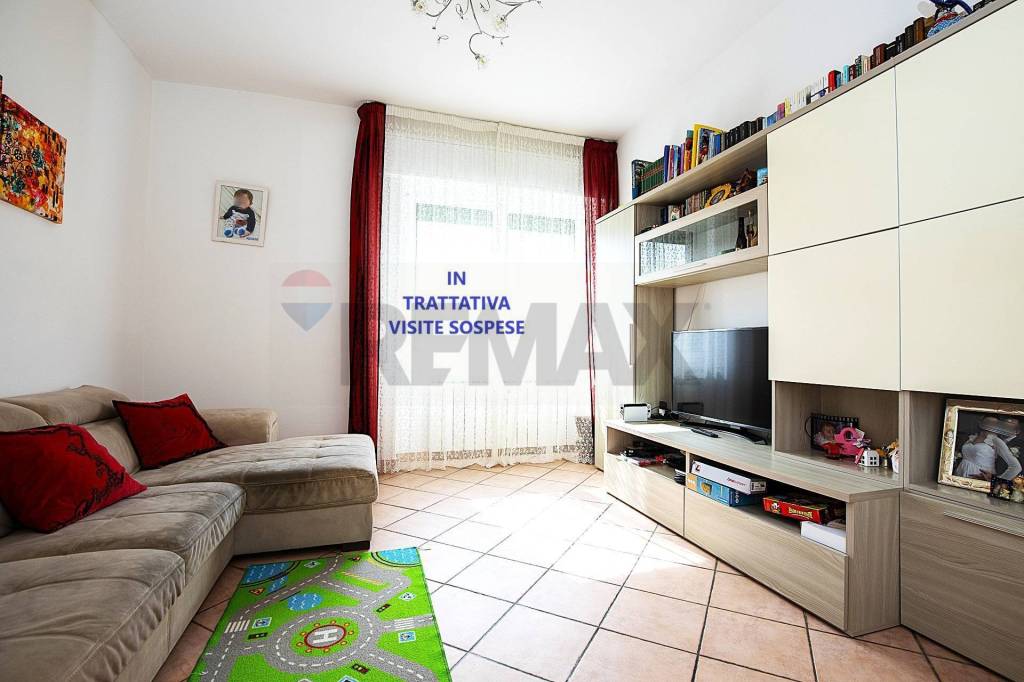 appartamento in vendita a Genova in zona Pontedecimo