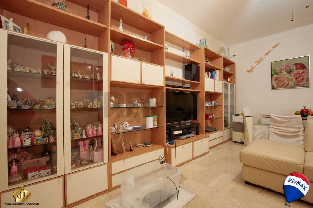 appartamento in vendita a Genova in zona Lagaccio / Granarolo