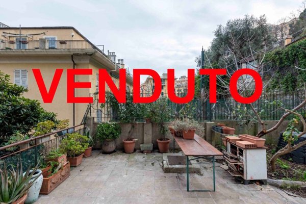 appartamento in vendita a Genova in zona Lagaccio / Granarolo