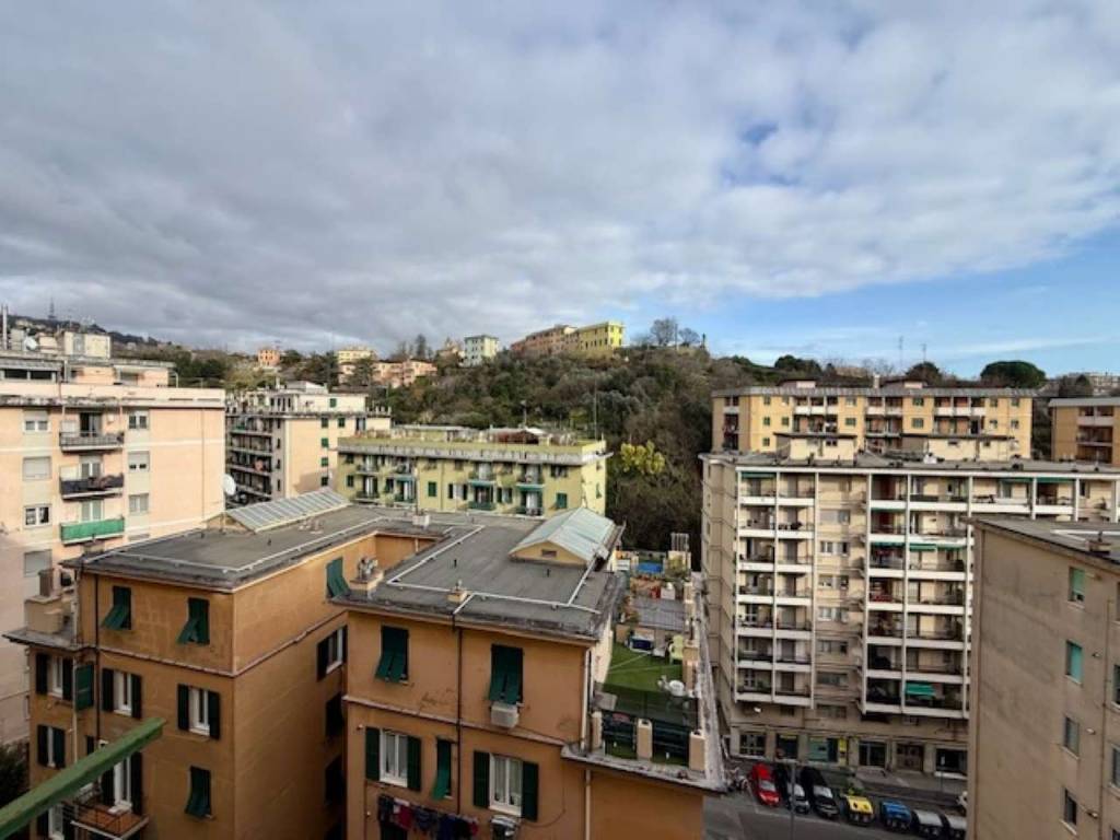 appartamento in vendita a Genova in zona Sampierdarena