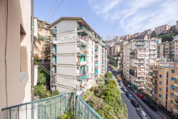 appartamento in vendita a Genova in zona Oregina