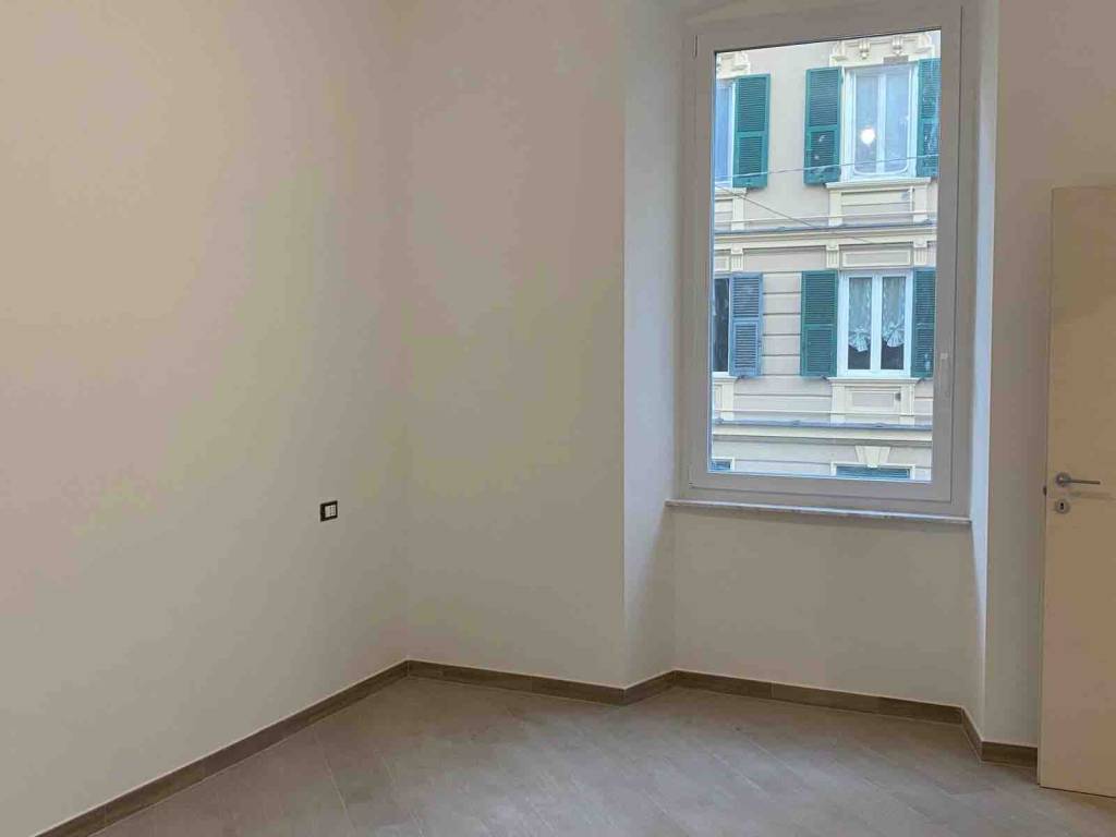 appartamento in vendita a Genova in zona Foce