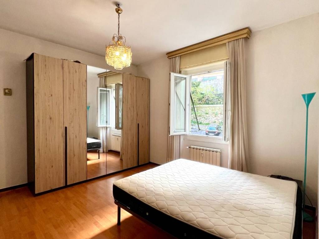 appartamento in vendita a Genova in zona Marassi