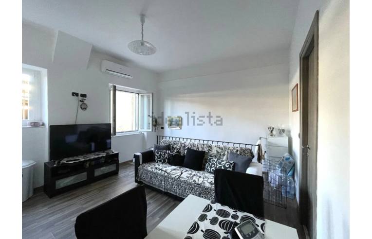 appartamento in vendita a Genova in zona Certosa