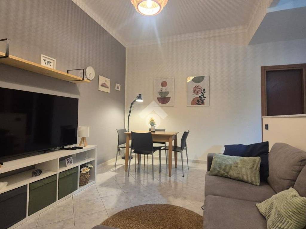 appartamento in vendita a Genova in zona Marassi