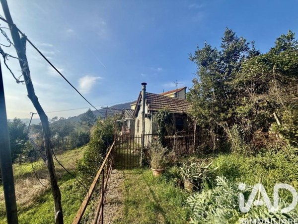 casa indipendente in vendita a Genova in zona Struppa