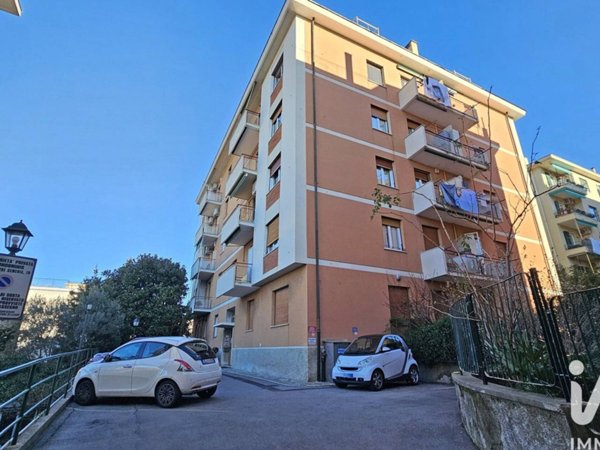 appartamento in vendita a Genova in zona San Martino