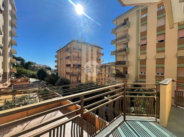 appartamento in vendita a Genova in zona Pegli