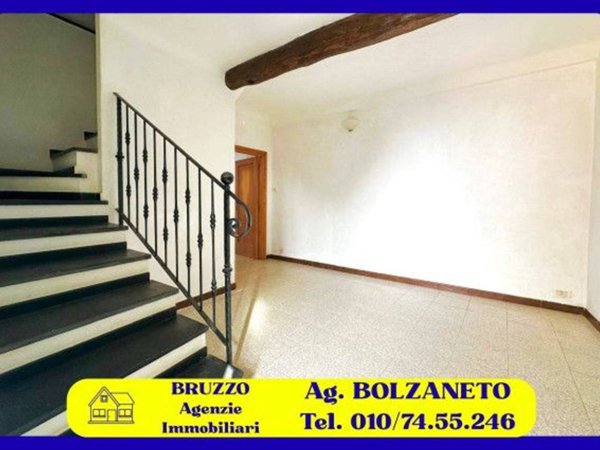 casa indipendente in vendita a Genova in zona Murta