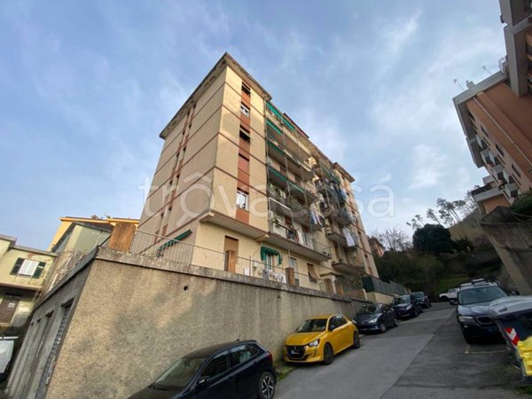 appartamento in vendita a Genova in zona Struppa