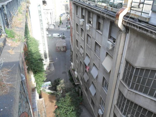 ufficio in vendita a Genova in zona Centro Storico