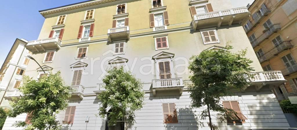 appartamento in vendita a Genova in zona Castelletto