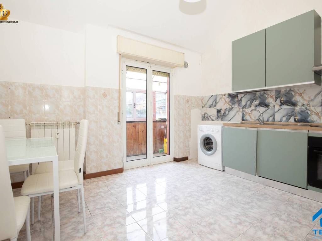 appartamento in vendita a Genova in zona San Gottardo/Sant'Eusebio