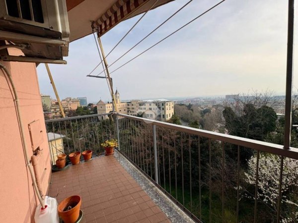 appartamento in vendita a Genova in zona Cornigliano