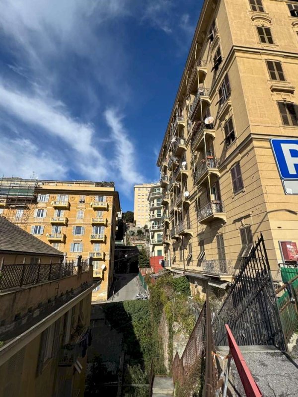 appartamento in vendita a Genova in zona Castelletto
