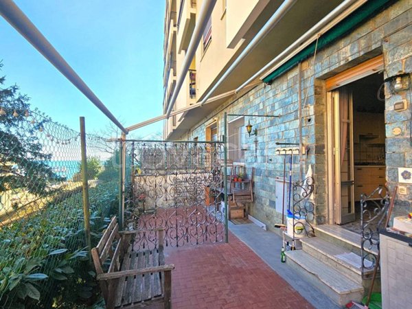appartamento in vendita a Genova in zona Oregina
