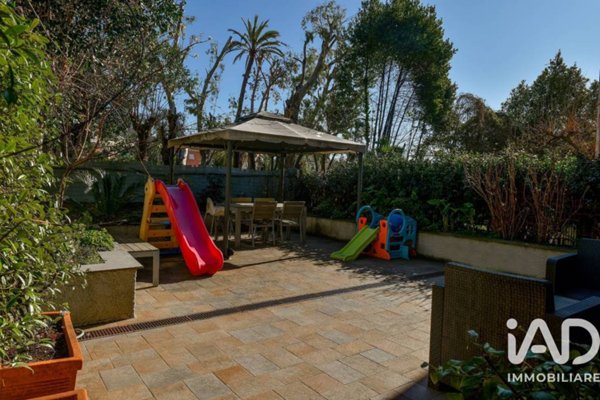 appartamento in vendita a Genova in zona Nervi