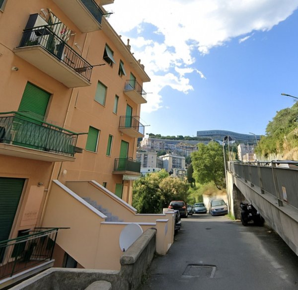 appartamento in vendita a Genova in zona Marassi
