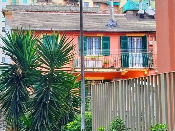 appartamento in vendita a Genova in zona Cornigliano