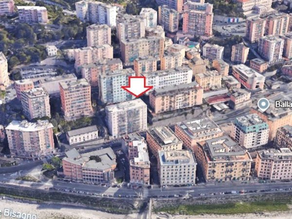 appartamento in vendita a Genova in zona Quezzi