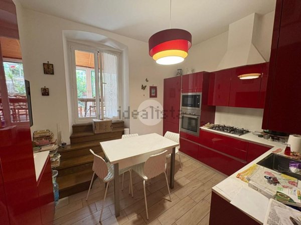 appartamento in vendita a Genova in zona Sampierdarena