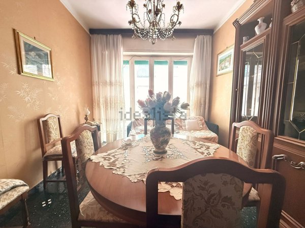 appartamento in vendita a Genova in zona Pegli