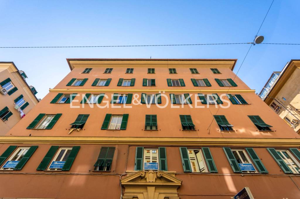 appartamento in vendita a Genova in zona Foce