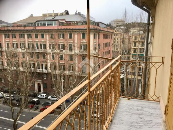appartamento in vendita a Genova in zona San Martino