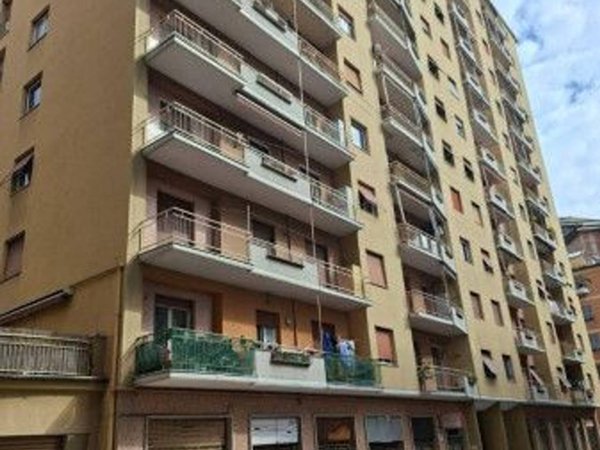 appartamento in vendita a Genova in zona Sampierdarena