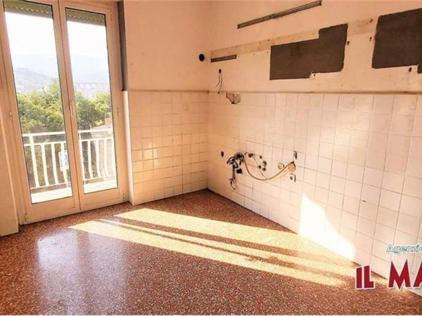 appartamento in vendita a Genova in zona Pontedecimo