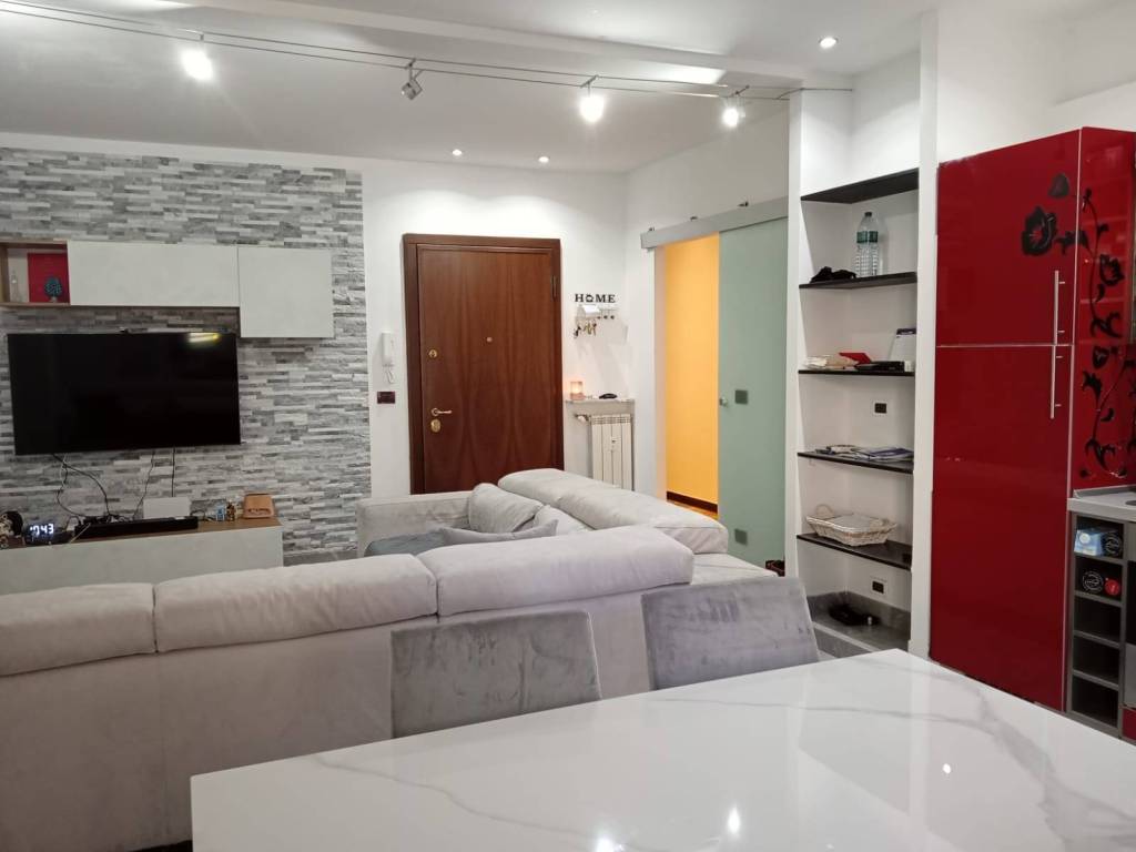 appartamento in vendita a Genova in zona Molassana