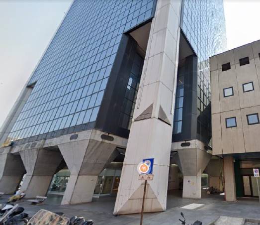 ufficio in vendita a Genova in zona Sampierdarena