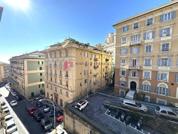 appartamento in vendita a Genova in zona Castelletto